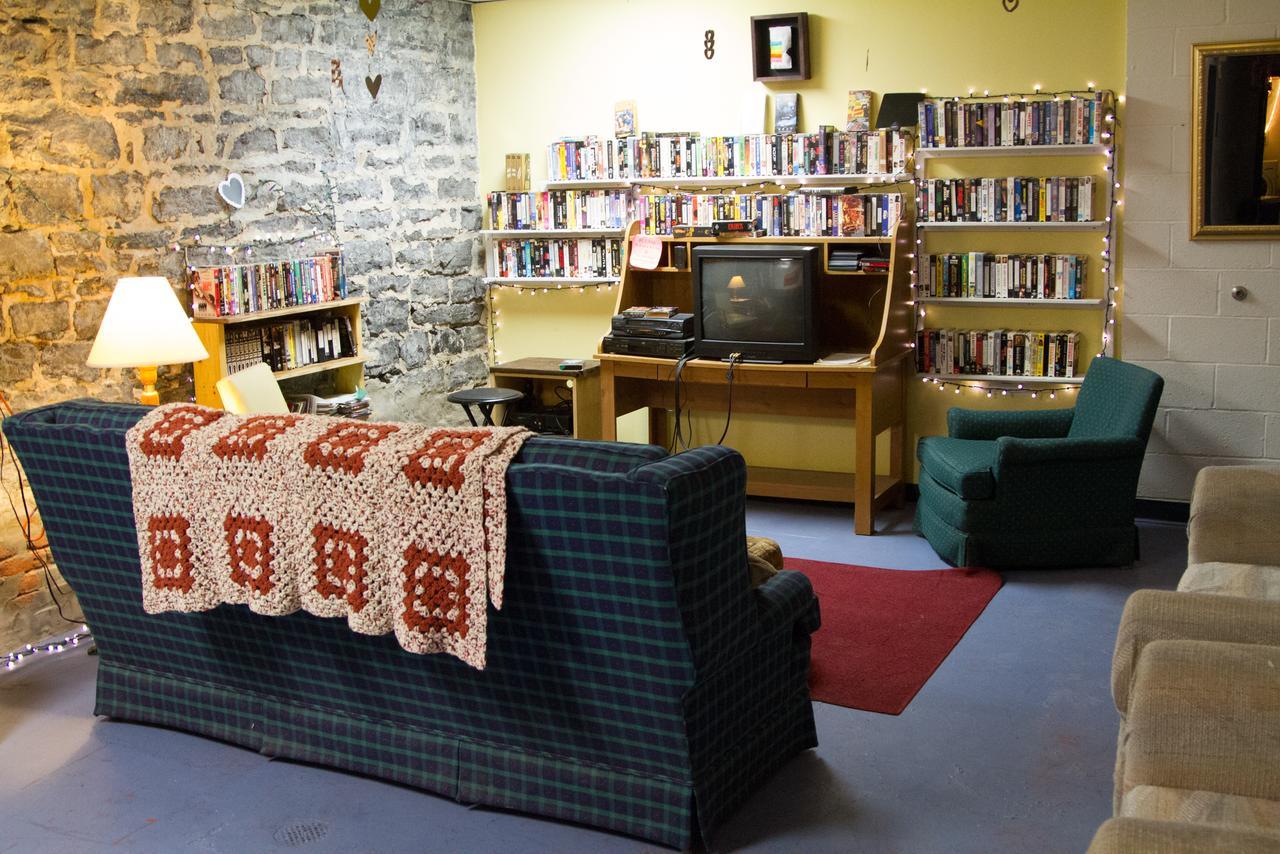 Hostel Buffalo-Niagara Bagian luar foto